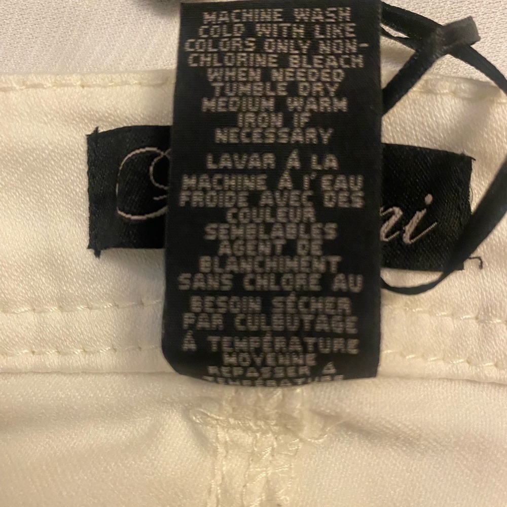 Baccini Authentic Quality White Denim Jeans - Picture 10 of 13